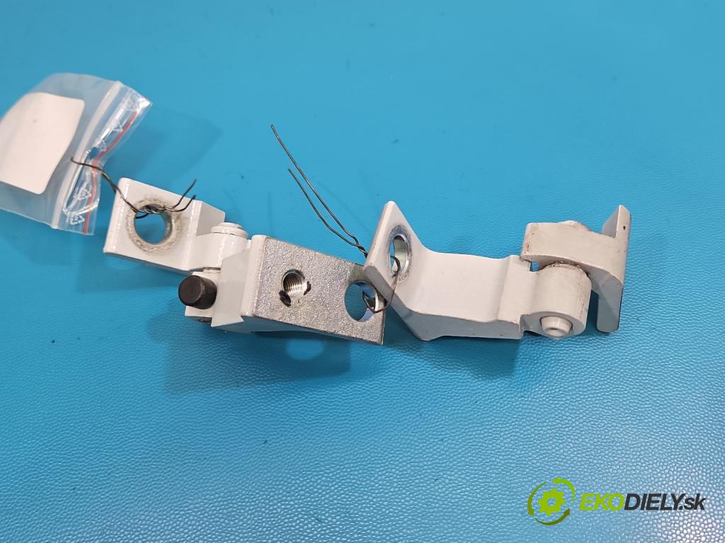 Skoda Octavia IV 2019- 2.0 TDI 116 HP manual 85 kW 1968 cm3 5- Závěs: dvere predné ľavý 8X0831403F