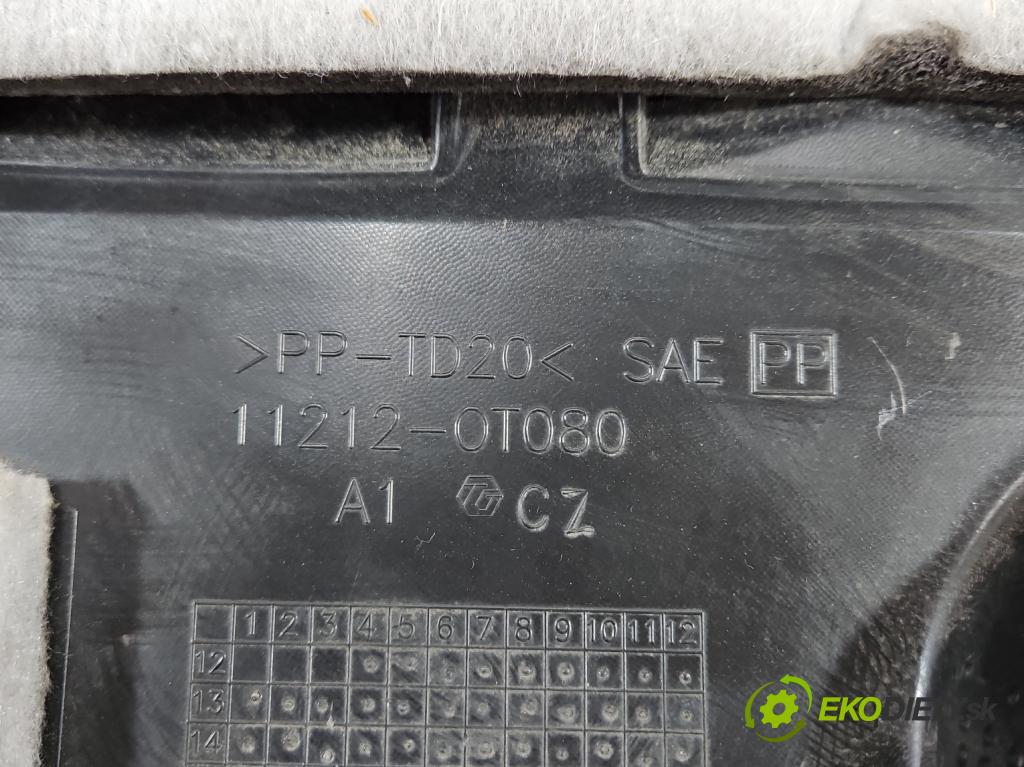 Toyota Corolla E16/E18  2013-2019 1.6 16V 132  HP manual 97 kW 1598 cm3 4- kryt motora horní: 11212-0T080