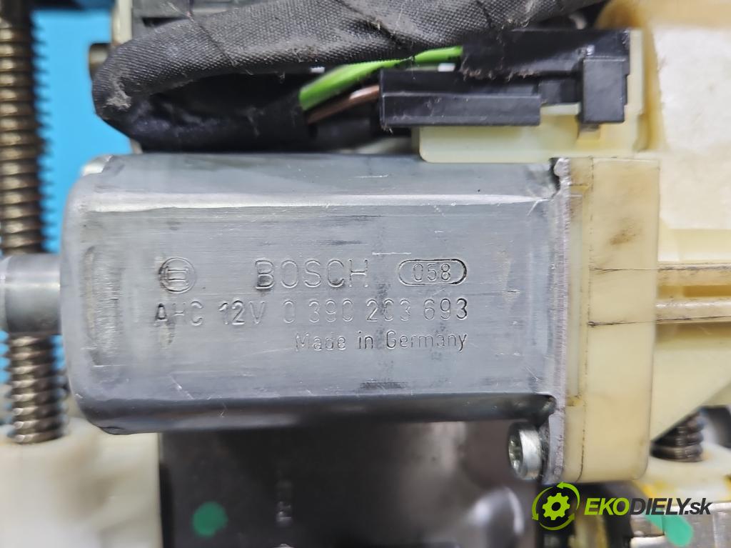 Audi Q7 2015- 3.0 TFSI CRE: 333KM: automatic 245 kW 2995 cm3 5- Stĺpik volant 4M1419502M (Tyč riadenia (volantu))