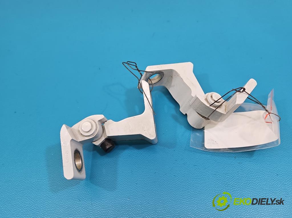 Skoda Octavia IV 2019- 2.0 TDI 116 HP manual 85 kW 1968 cm3 5- Závěs: dvere zadné ľavý 8X0831403F