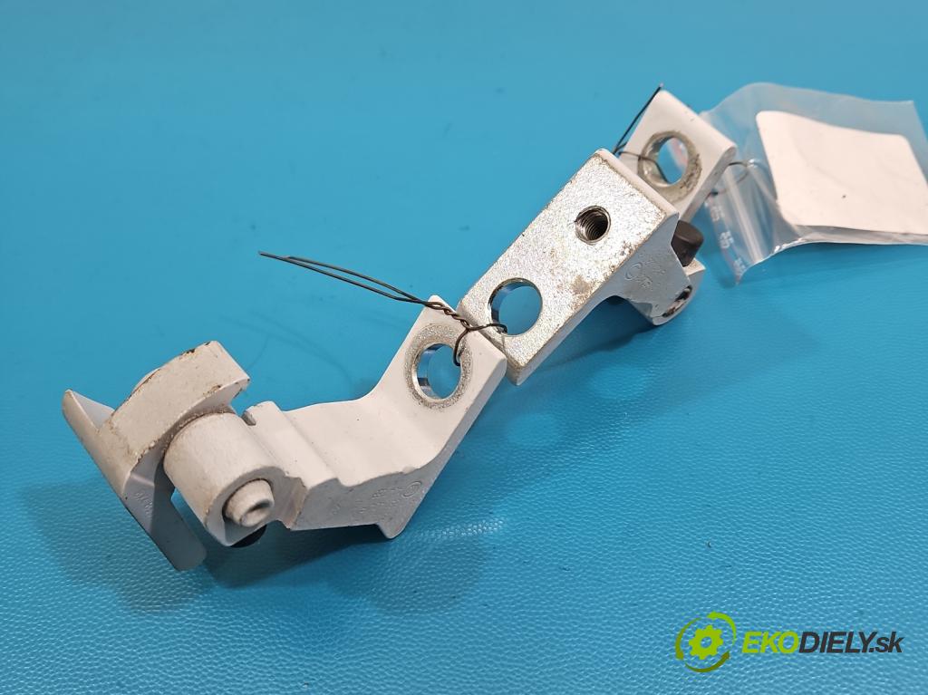 Skoda Octavia IV 2019- 2.0 TDI 116 HP manual 85 kW 1968 cm3 5- Závěs: dvere zadné pravý 8X0831404E