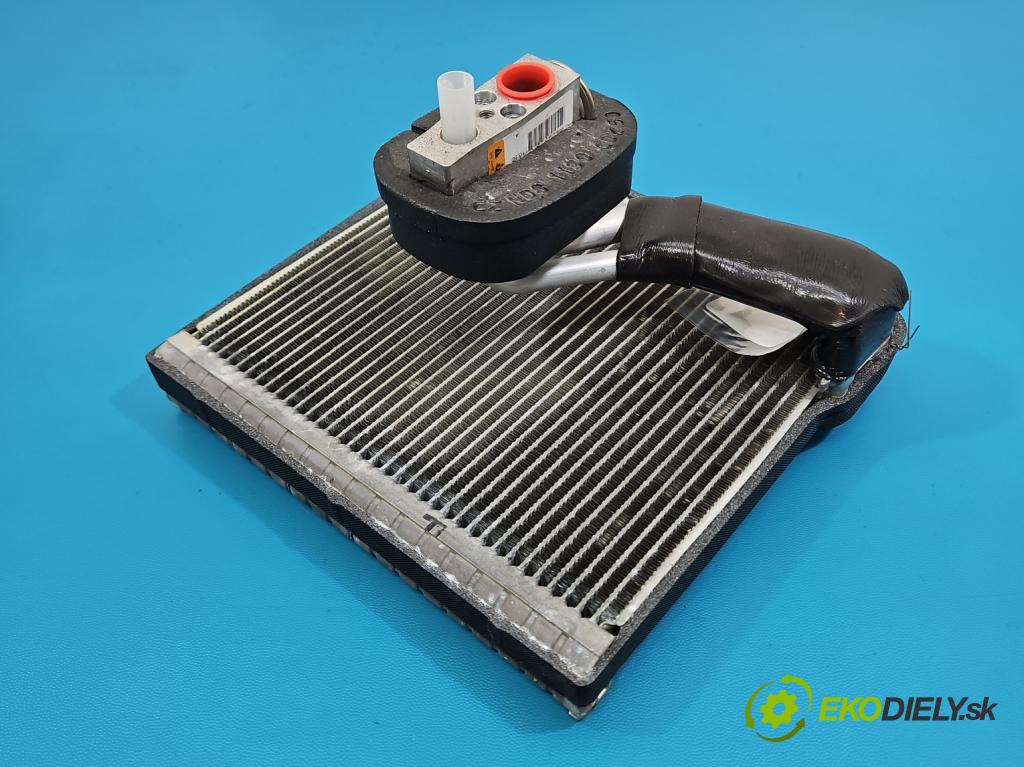 Skoda Octavia IV 2019- 2.0 TDI 116 hp manual 85 kW 1968 cm3 5- radiátor 5Q1816105E (Radiátor topení)