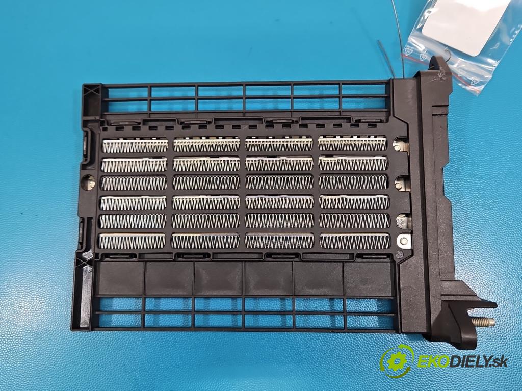 Skoda Octavia IV 2019- 2.0 TDI 116 HP manual 85 kW 1968 cm3 5- radiator 5Q0963235E (Radiátor kúrenia)