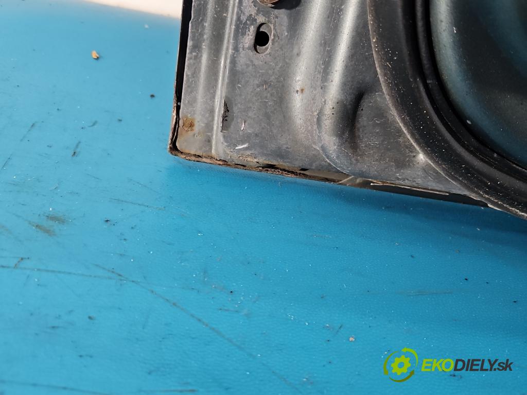 Vw Golf plus 1.9 tdi 105 HP manual 77 kW 1896 cm3 5- dvere zadné pravé  (Kľučka dverí ostatné)