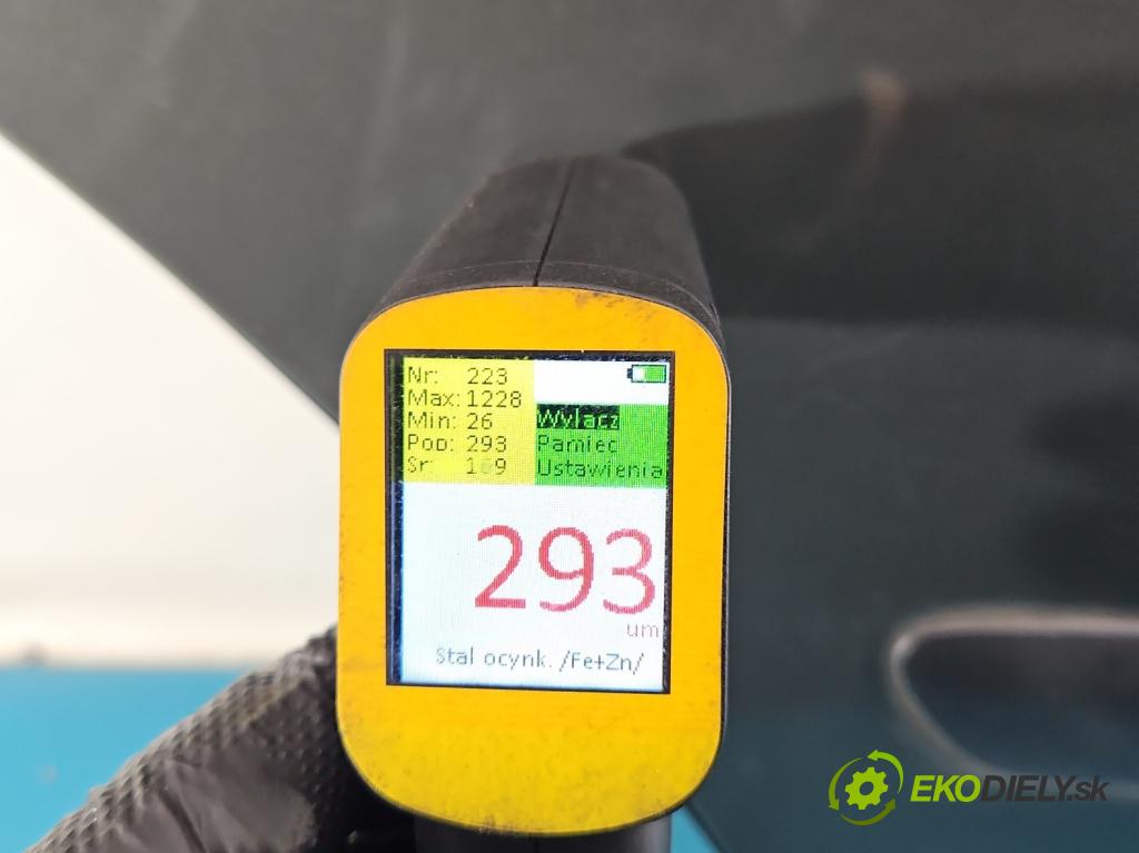 Vw Golf plus 1.9 tdi 105 HP manual 77 kW 1896 cm3 5- dvere zadné pravé  (Kľučka dverí ostatné)