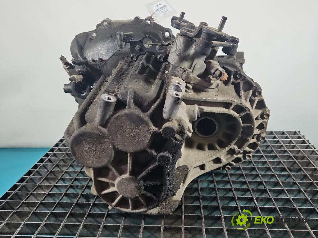 Kia Ceed I 2006-2012 2.0 crdi 140 HP manual 103 kW 1991 cm3 5- prevodovka stupeň,rýchlosť manual S828JC