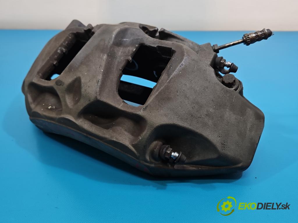 Audi Q7 2015- 3.0 TFSI CRE: 333KM: automatic 245 kW 2995 cm3 5- brzdič predné pravý 4M0615106EB (Kľučka dverí ostatné)