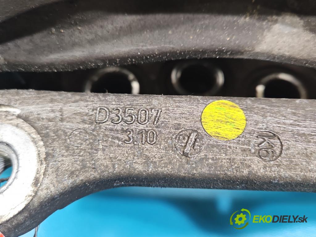 Audi Q7 2015- 3.0 TFSI CRE: 333KM: automatic 245 kW 2995 cm3 5- brzdič predné pravý 4M0615106EB (Kľučka dverí ostatné)