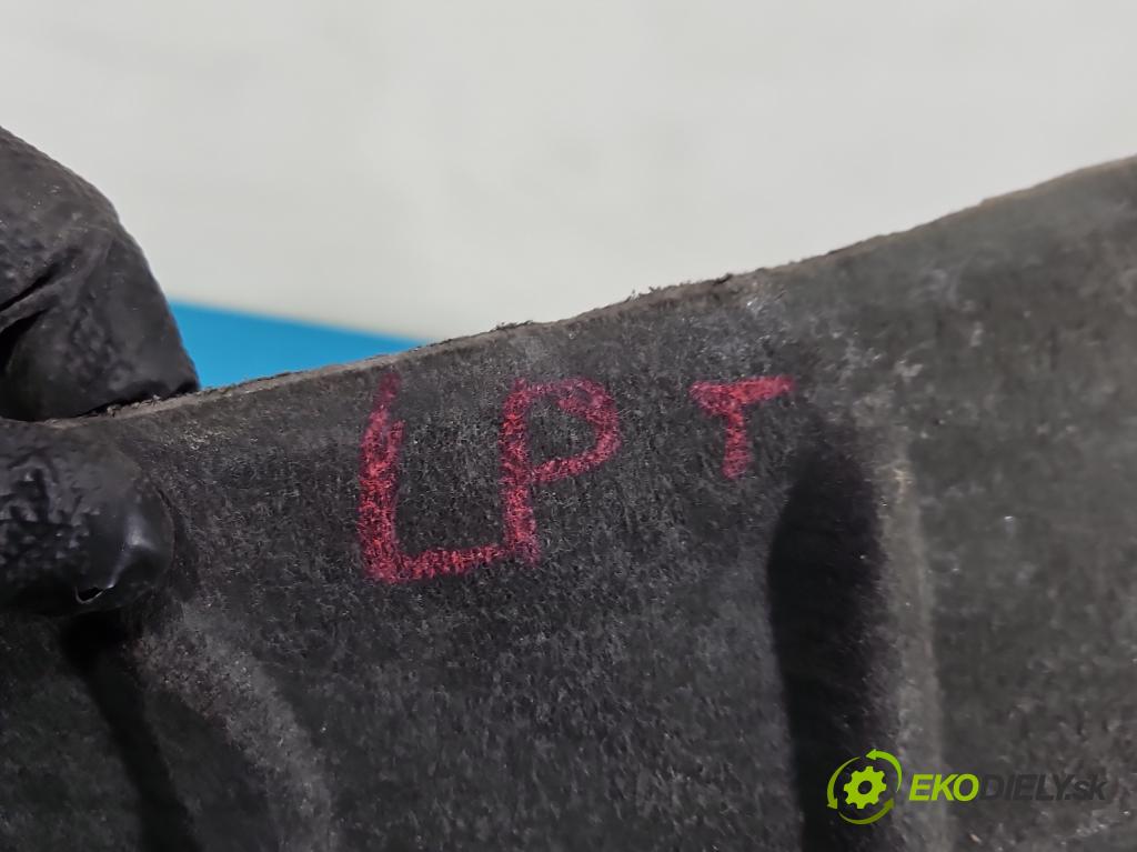 Audi Q7 2015- 3.0 TFSI 333KM: automatic 245 kW 2995 cm3 5- blatník: přední levé