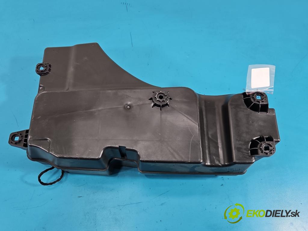 Audi Q7 2015- 3.0 TFSI CRE: 333KM: automatic 245 kW 2995 cm3 5- Subwoofer: 4M0035621A (Audio zariadenie)