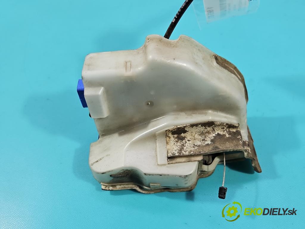 Vw Golf plus 1.9 tdi 105 HP manual 77 kW 1896 cm3 5- zámok predné ľavý 3D1837015