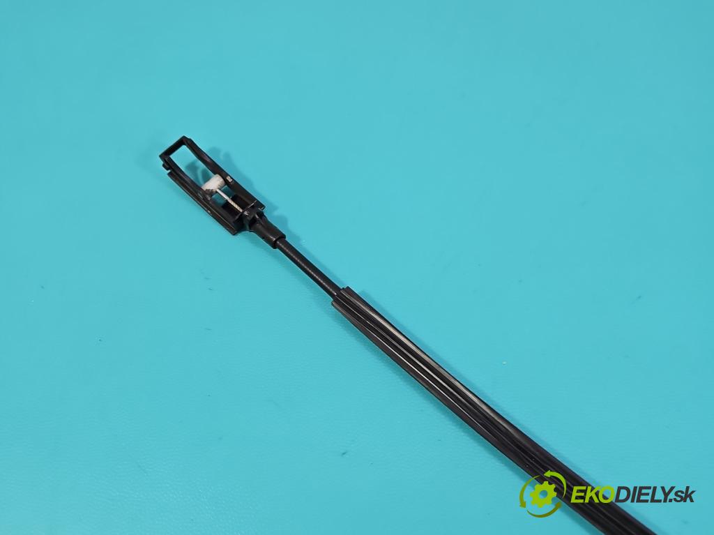 Vw Golf plus 1.9 tdi 105 HP manual 77 kW 1896 cm3 5- zámok predné ľavý 3D1837015