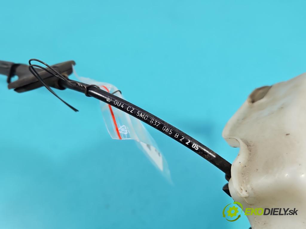 Vw Golf plus 1.9 tdi 105 HP manual 77 kW 1896 cm3 5- zámok predné ľavý 3D1837015