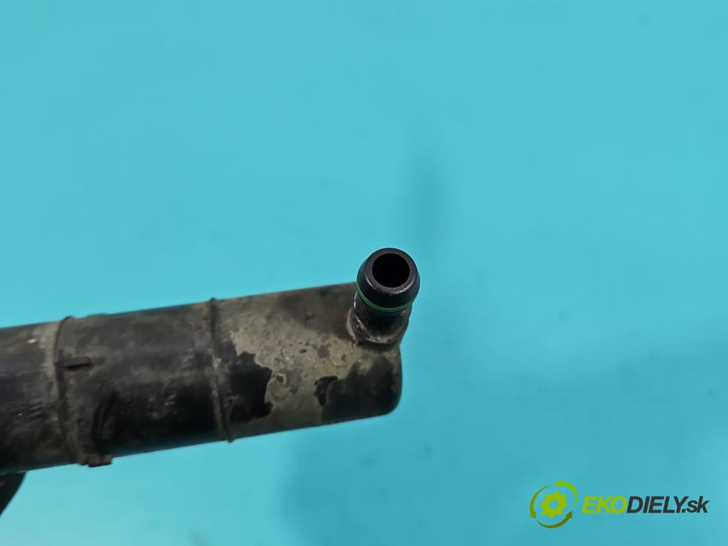 Vw Golf plus 1.9 tdi 105 HP manual 77 kW 1896 cm3 5- ostrekovač reflektor: pravý