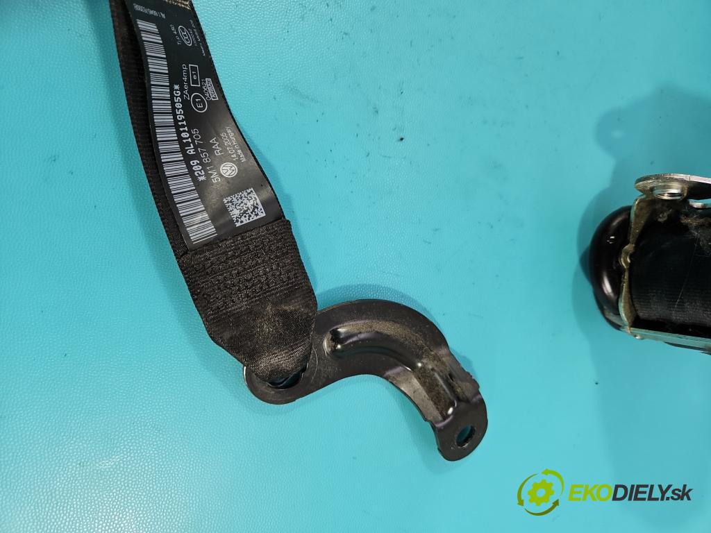 Vw Golf plus 1.9 tdi 105 hp manual 77 kW 1896 cm3 5- stěna bezpečnost přední levý 5M1857705