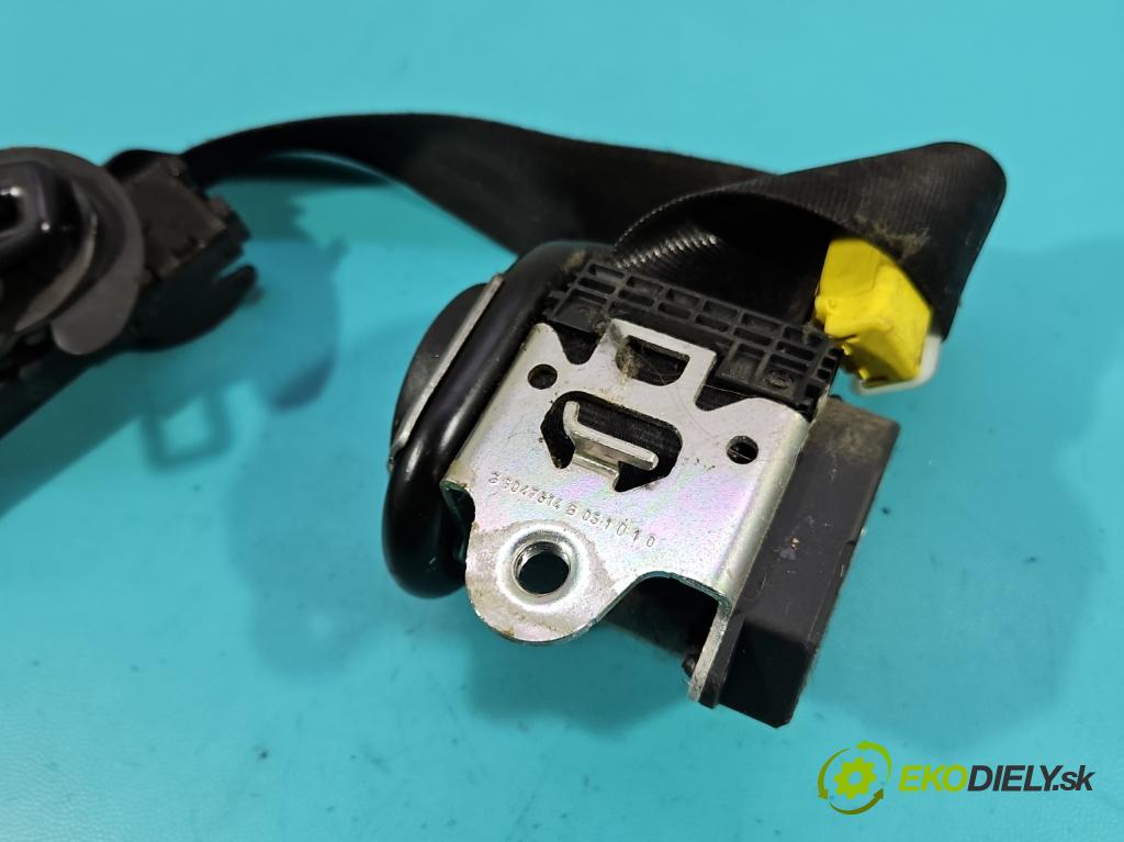 Vw Golf plus 1.9 tdi 105 HP manual 77 kW 1896 cm3 5- pas bezpečnosť: predné ľavý 5M1857705