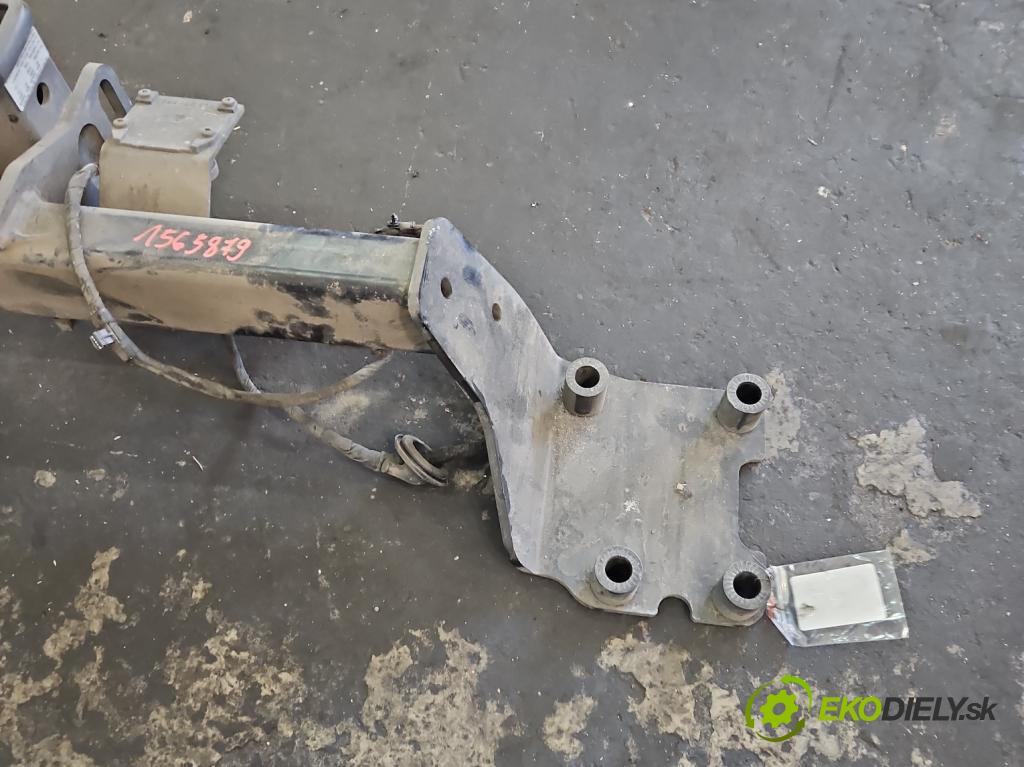 Audi Q7 2015- 3.0 TFSI CRE: 333KM: automatic 245 kW 2995 cm3 5- Hák: vlečení: 4M0803881A (Ťažné zariadenie)