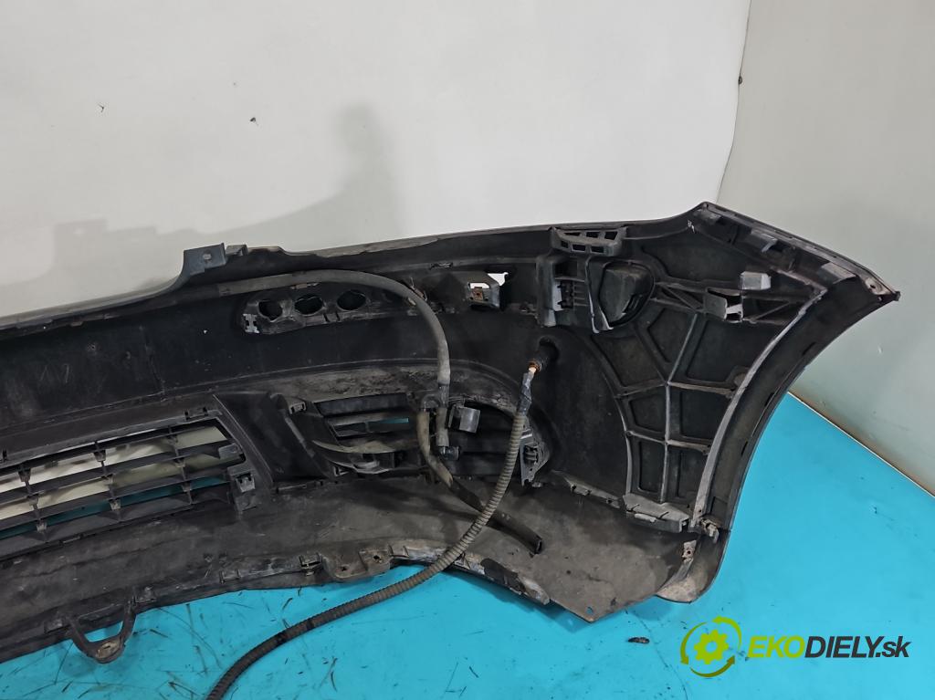 Vw Golf plus 1.9 tdi 105 hp manual 77 kW 1896 cm3 5- nárazník přední 5M0807221 (Klika dveří ostatní)