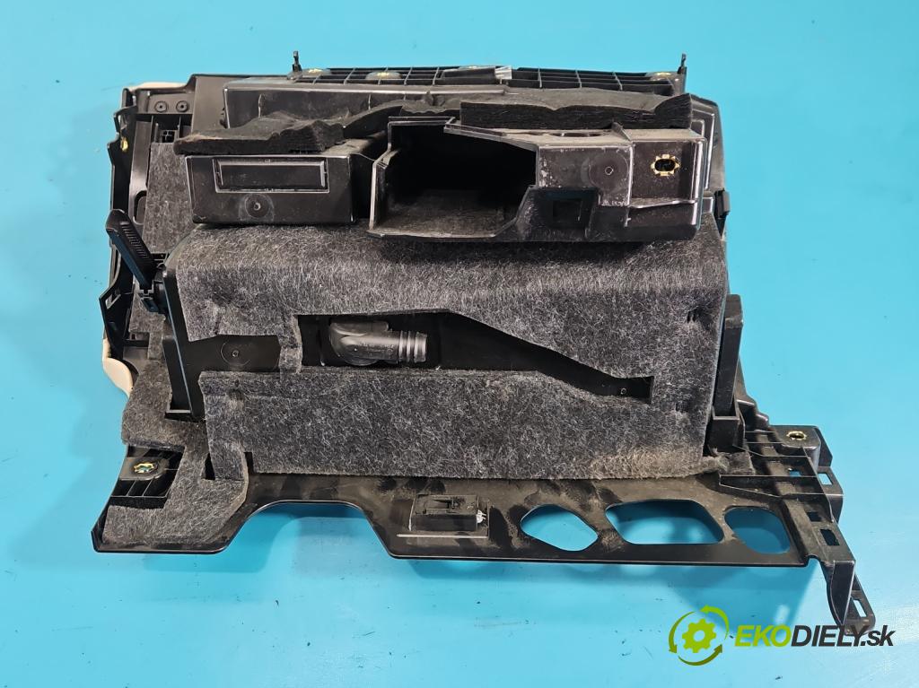 Audi Q7 2015- 3.0 TFSI CRE: 333KM: automatic 245 kW 2995 cm3 5- kastlík 4M1857035K