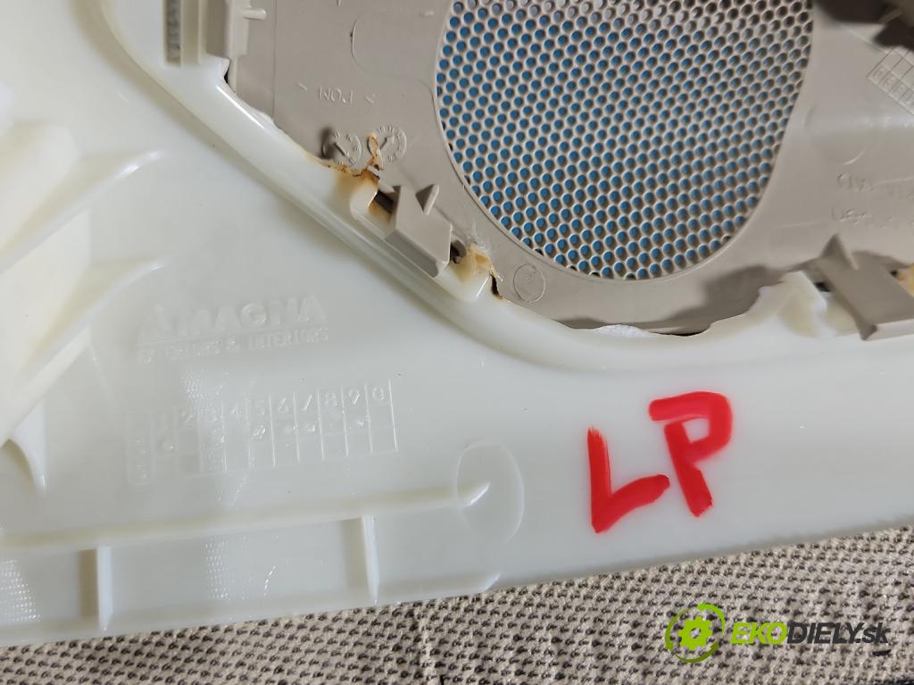 Audi Q7 2015- 3.0 TFSI 333KM: automatic 245 kW 2995 cm3 5- kryt plast 4M0867233P