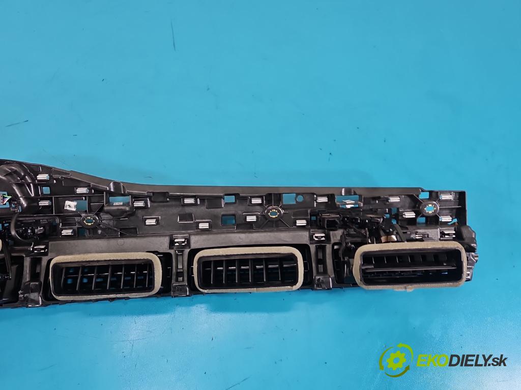 Audi Q7 2015- 3.0 TFSI 333KM: automatic 245 kW 2995 cm3 5- Mřížka: topení medián: 4M1820902R (Mřížka topení)