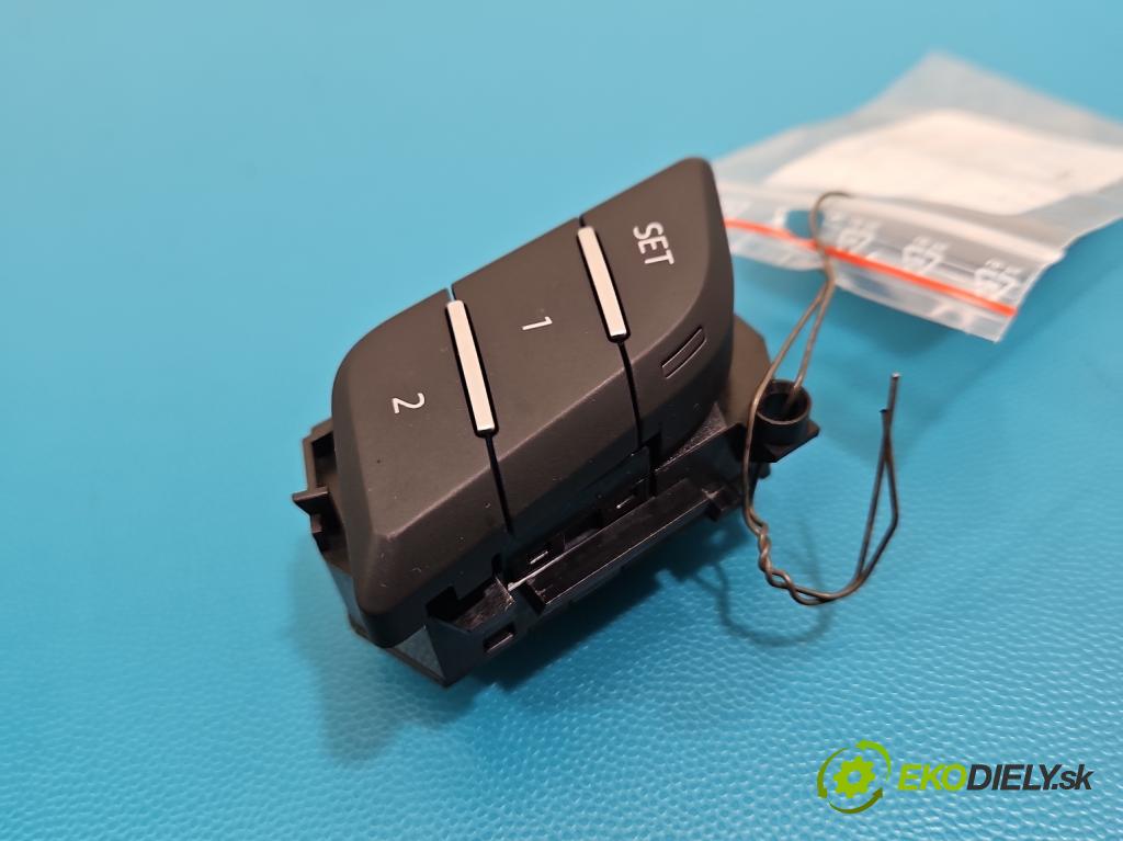 Audi Q7 2015- 3.0 TFSI 333KM: automatic 245 kW 2995 cm3 5- prepínač ostatné 4M0959770A