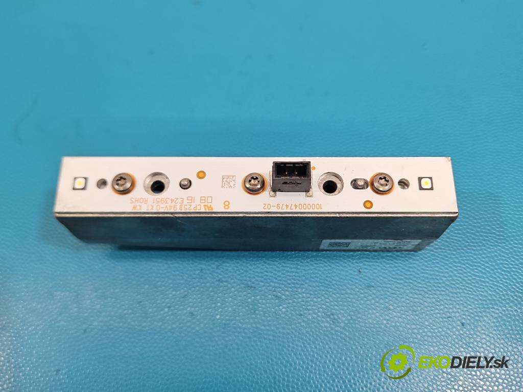 Audi Q7 2015- 3.0 TFSI CRE: 333KM: automatic 245 kW 2995 cm3 5- modul lampy: 7716261300B