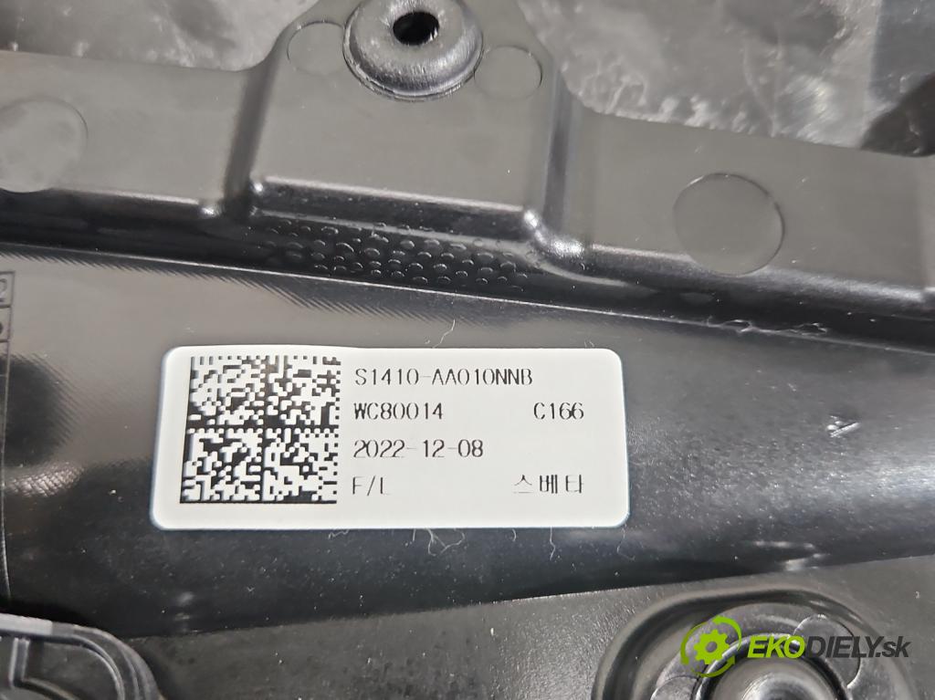 Hyundai Elantra VII 2020- 1.6 16V manual 90.2 kW 1598 cm3 4- Čalounictví: dvere predné ľavé 82730-AA000