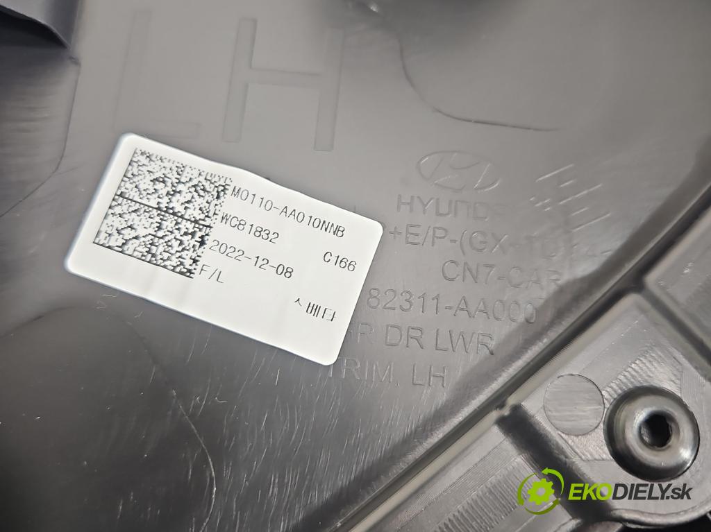 Hyundai Elantra VII 2020- 1.6 16V manual 90.2 kW 1598 cm3 4- Čalounictví: dvere predné ľavé 82730-AA000