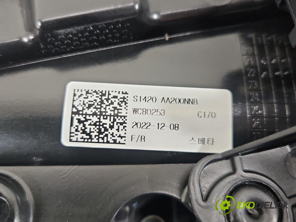 Hyundai Elantra VII 2020- 1.6 16V manual 90.2 kW 1598 cm3 4- Čalounictví: dvere predné pravé 82740-AA2004X