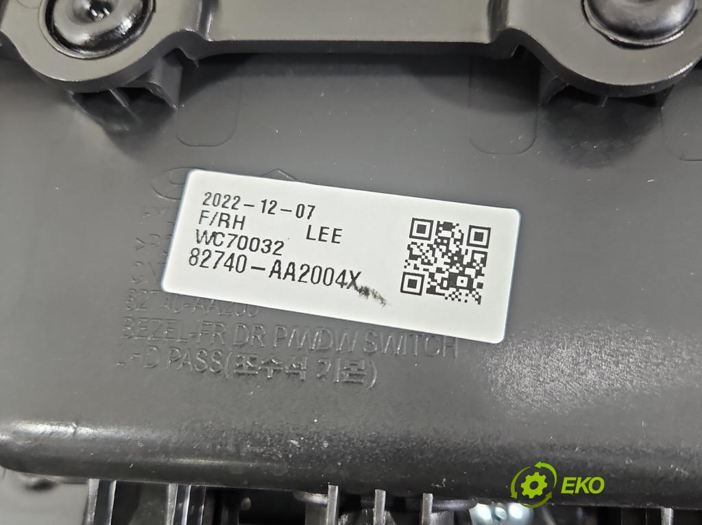 Hyundai Elantra VII 2020- 1.6 16V manual 90.2 kW 1598 cm3 4- Čalounictví: dvere predné pravé 82740-AA2004X