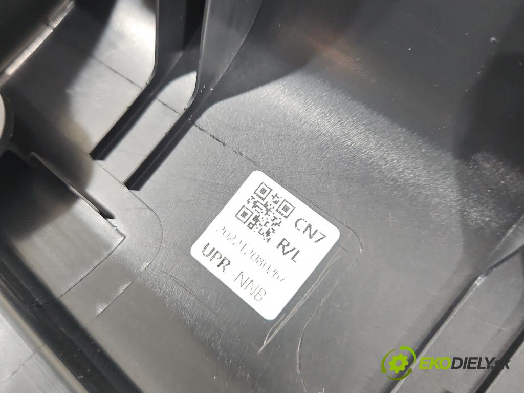 Hyundai Elantra VII 2020- 1.6 16V manual 90.2 kW 1598 cm3 4- Čalounictví: dvere zadné ľavé 83351-AA000