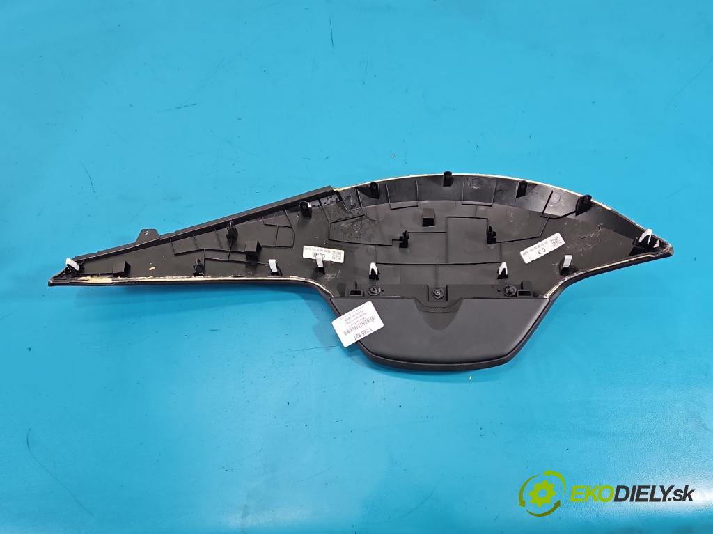 Hyundai Elantra VII 2020- 1.6 16V manual 90.2 kW 1598 cm3 4- kryt plastová 84843AA000