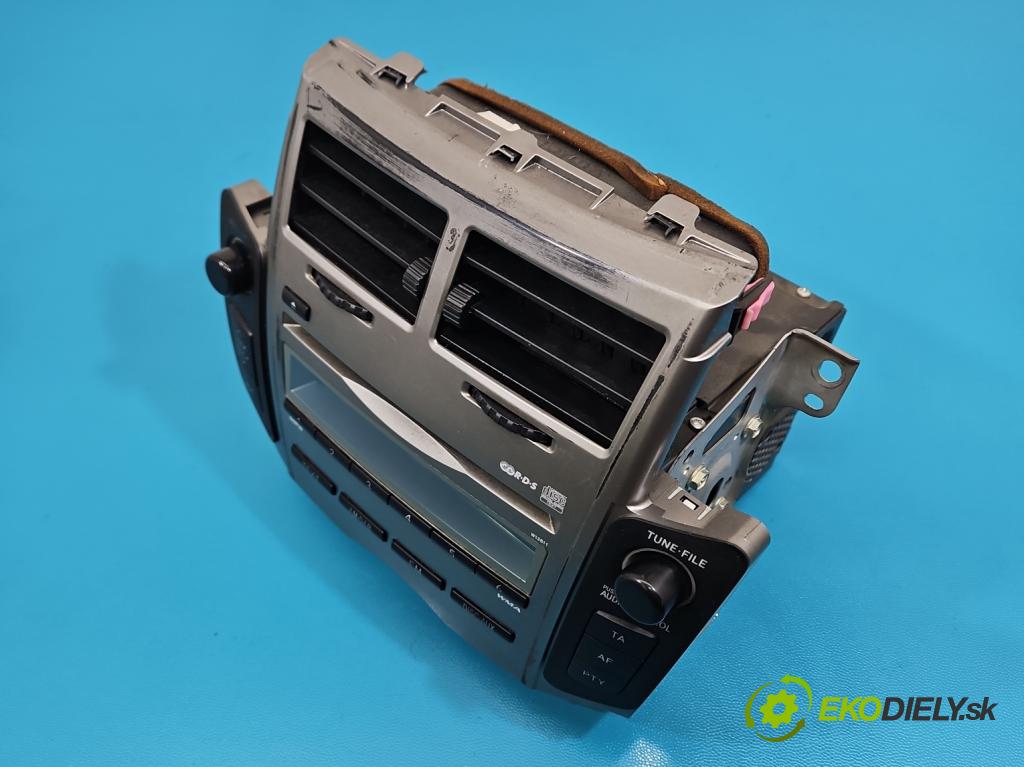Toyota Yaris II 2005-2011 1.0 vvti 69KM manual 51 kW 998 cm3 3- Radio originál 86120-0D490
