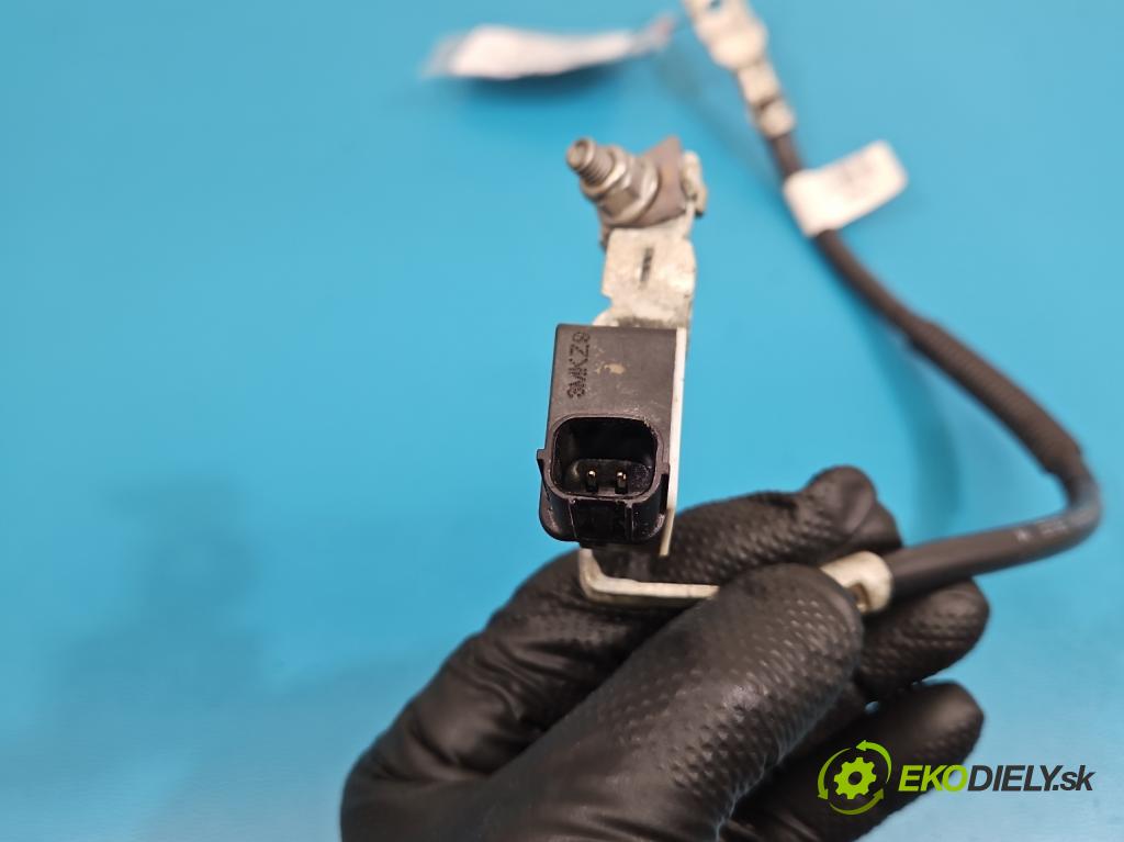 Hyundai Elantra VII 2020- 1.6 16V manual 90.2 kW 1598 cm3 4- kontakt mínus: 37180-AA000