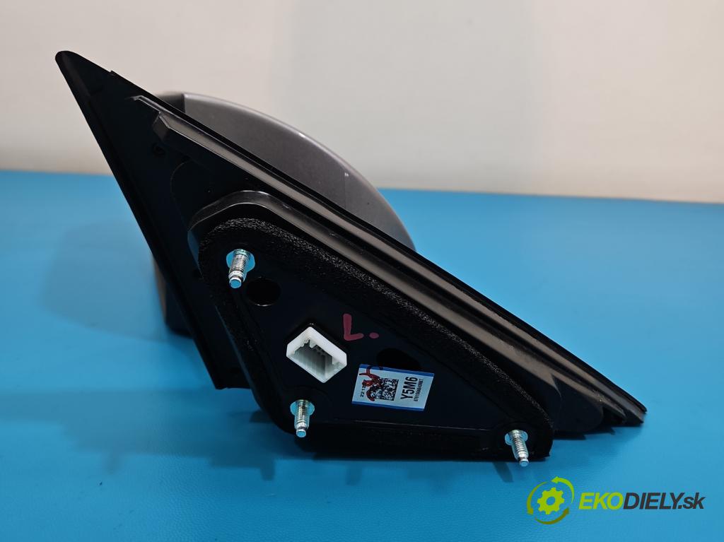 Hyundai Elantra VII 2020- 1.6 16V manual 90.2 kW 1598 cm3 4- zrkadlo ľavé  (Kľučka dverí ostatné)