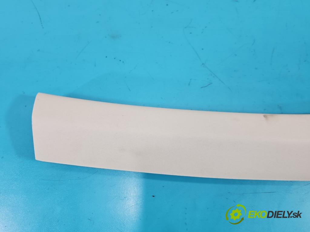 Hyundai Elantra VII 2020- 1.6 16V manual 90.2 kW 1598 cm3 4- kryt plast 85820-AA000