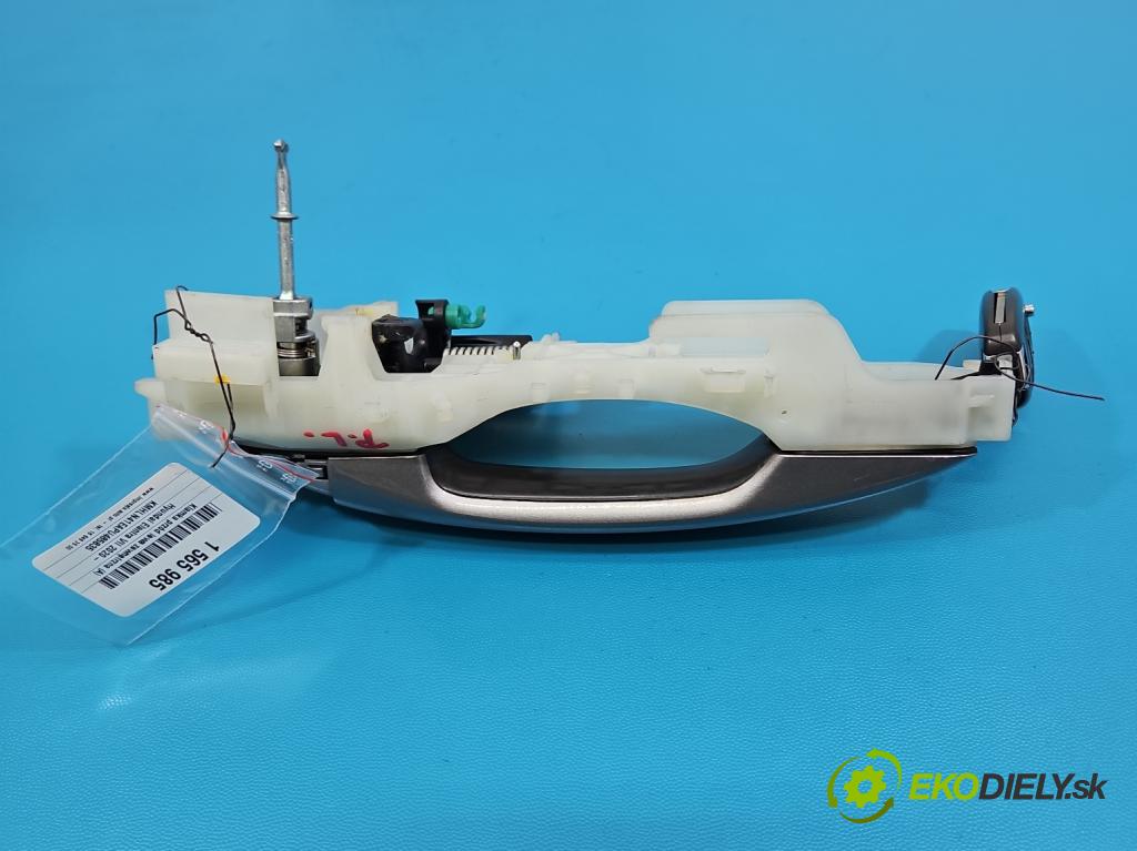 Hyundai Elantra VII 2020- 1.6 16V manual 90.2 kW 1598 cm3 4- rukoväť predné ľavé mimo:  (Kľučka dverí vonkajšia predná ľavá)