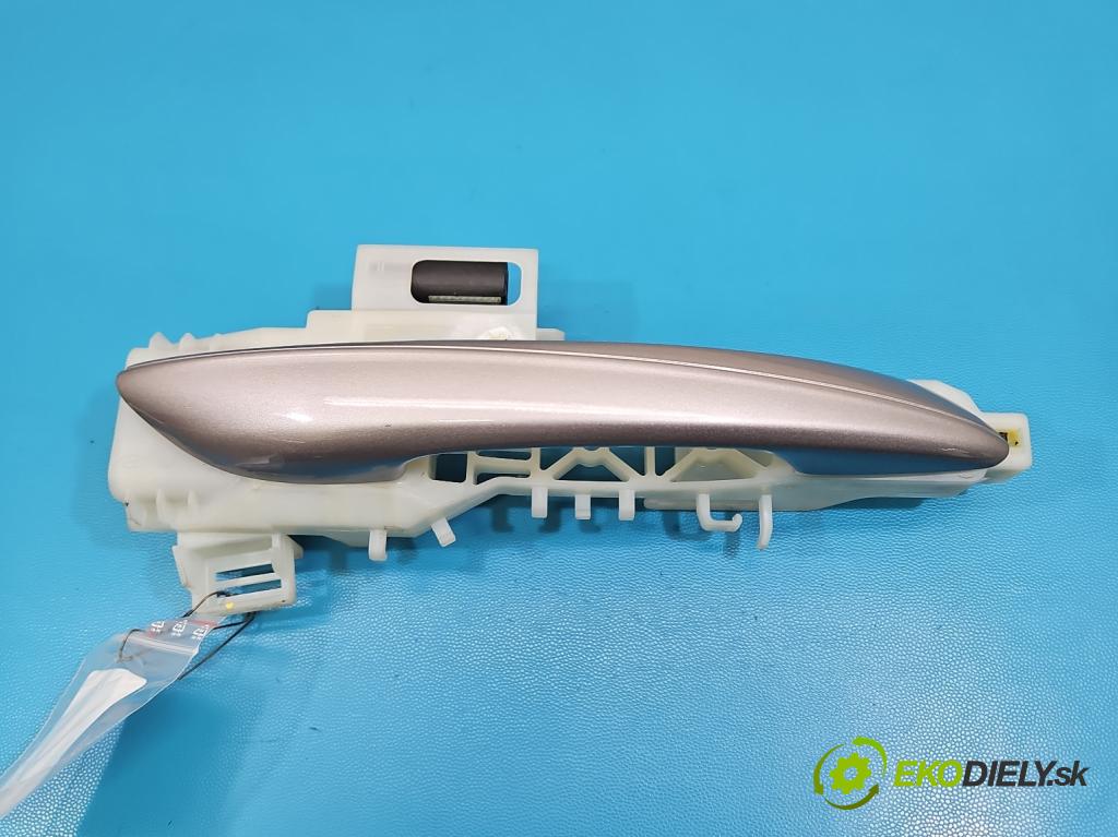 Hyundai Elantra VII 2020- 1.6 16V manual 90.2 kW 1598 cm3 4- klika přední pravé  (Klika dveří ostatní)