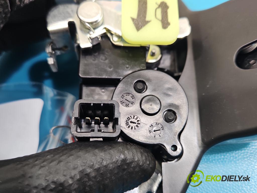 Hyundai Elantra VII 2020- 1.6 16V manual 90.2 kW 1598 cm3 4- zámok kufrové dvere zadné 81230AA010