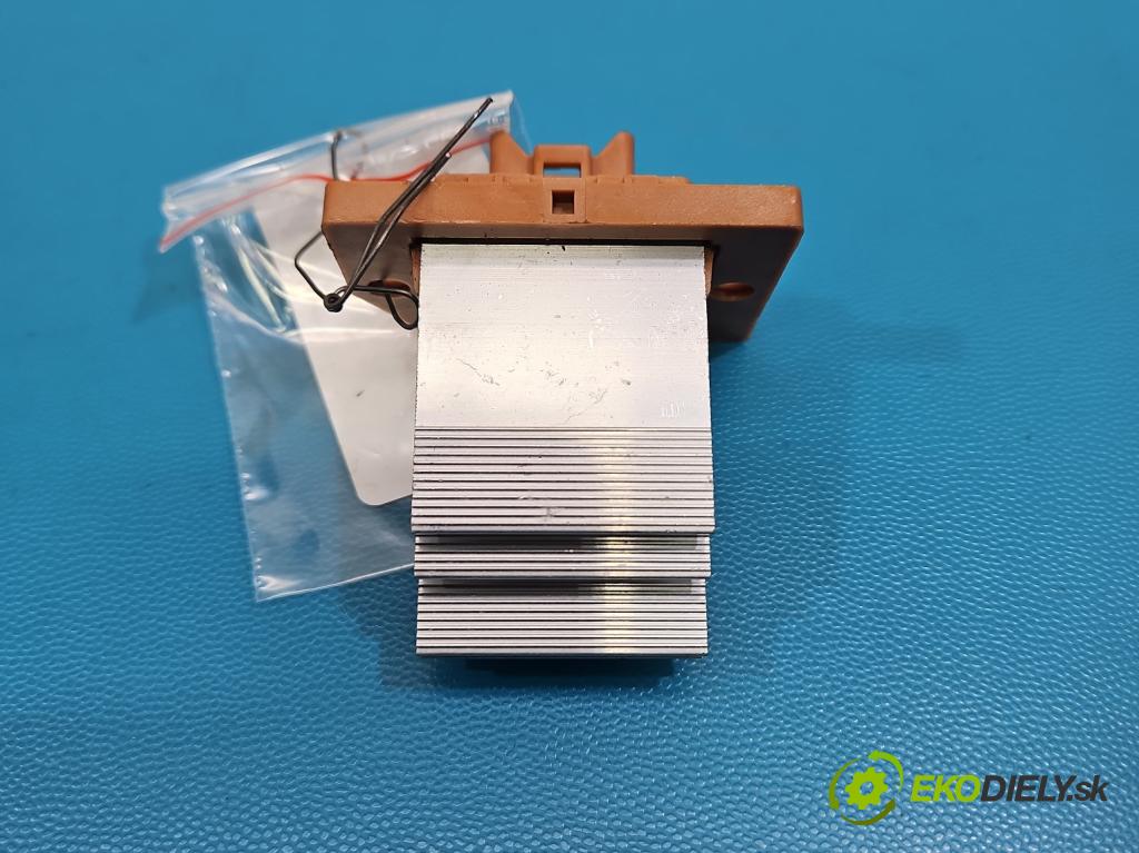 Hyundai Elantra VII 2020- 1.6 16V manual 90.2 kW 1598 cm3 4- rezistor