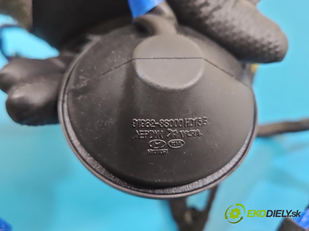 Hyundai Elantra VII 2020- 1.6 16V manual 90.2 kW 1598 cm3 4- Zväzok: dvere predné pravých