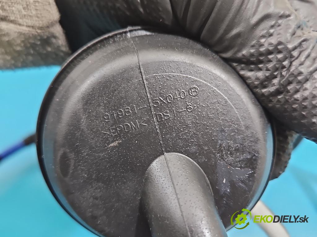 Hyundai Elantra VII 2020- 1.6 16V manual 90.2 kW 1598 cm3 4- Zväzok: dvere predné pravých