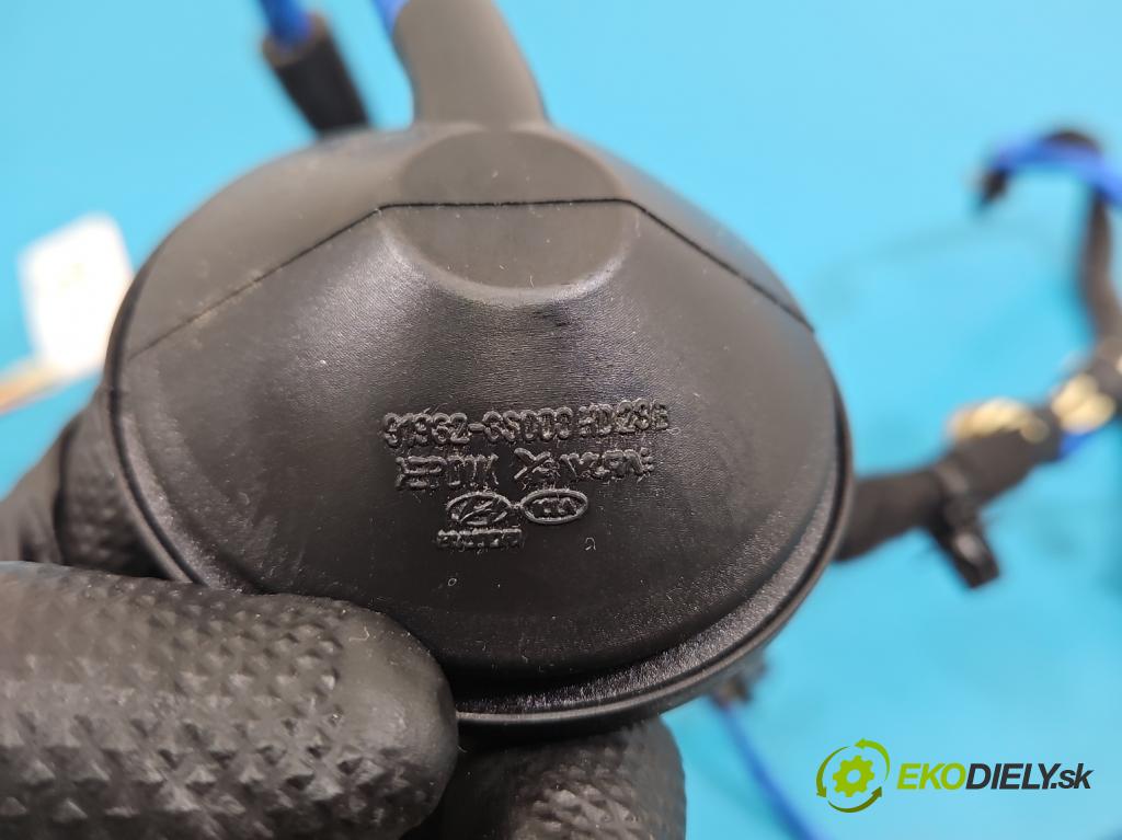 Hyundai Elantra VII 2020- 1.6 16V manual 90.2 kW 1598 cm3 4- Zväzok: dvere zadné pravých 91630-AA050