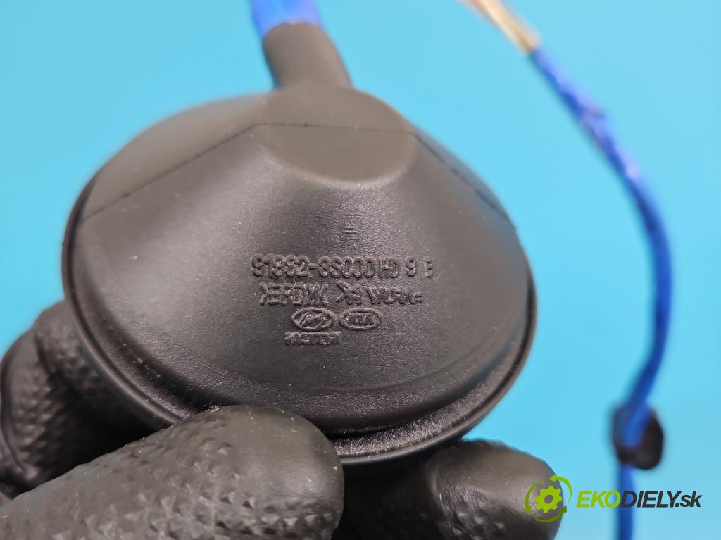 Hyundai Elantra VII 2020- 1.6 16V manual 90.2 kW 1598 cm3 4- Zväzok: dvere zadné pravých 91630-AA050