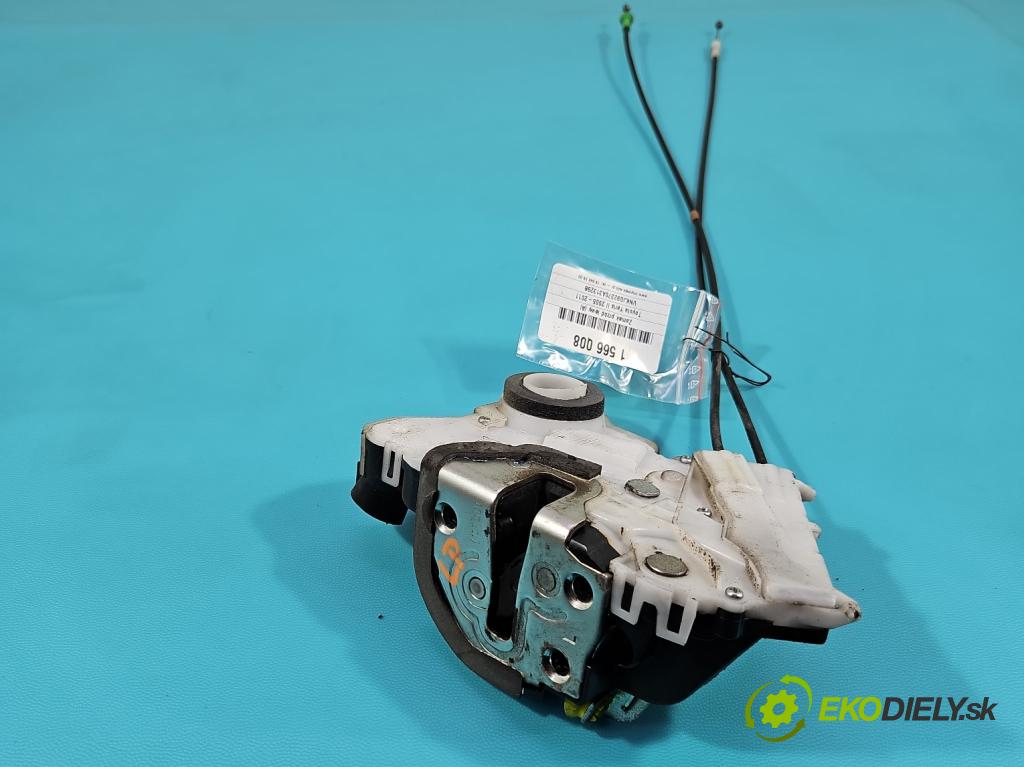 Toyota Yaris II 2005-2011 1.0 vvti 69KM manual 51 kW 998 cm3 3- zámok predné ľavý 