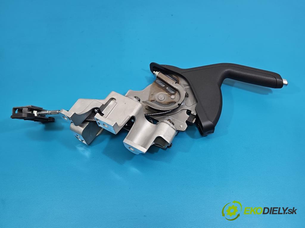 Hyundai Elantra VII 2020- 1.6 16V manual 90.2 kW 1598 cm3 4- kulisa brzda: ručního