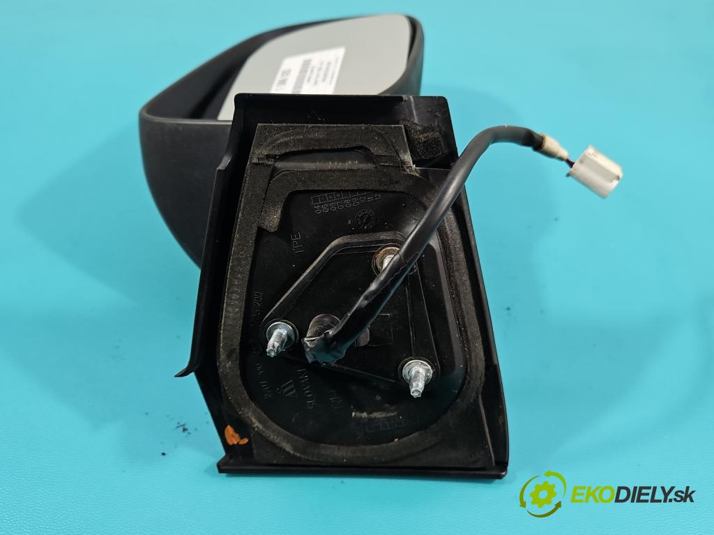 Toyota Yaris II 2005-2011 1.0 vvti 69KM manual 51 kW 998 cm3 3- zrkadlo pravé  (Kľučka dverí ostatné)