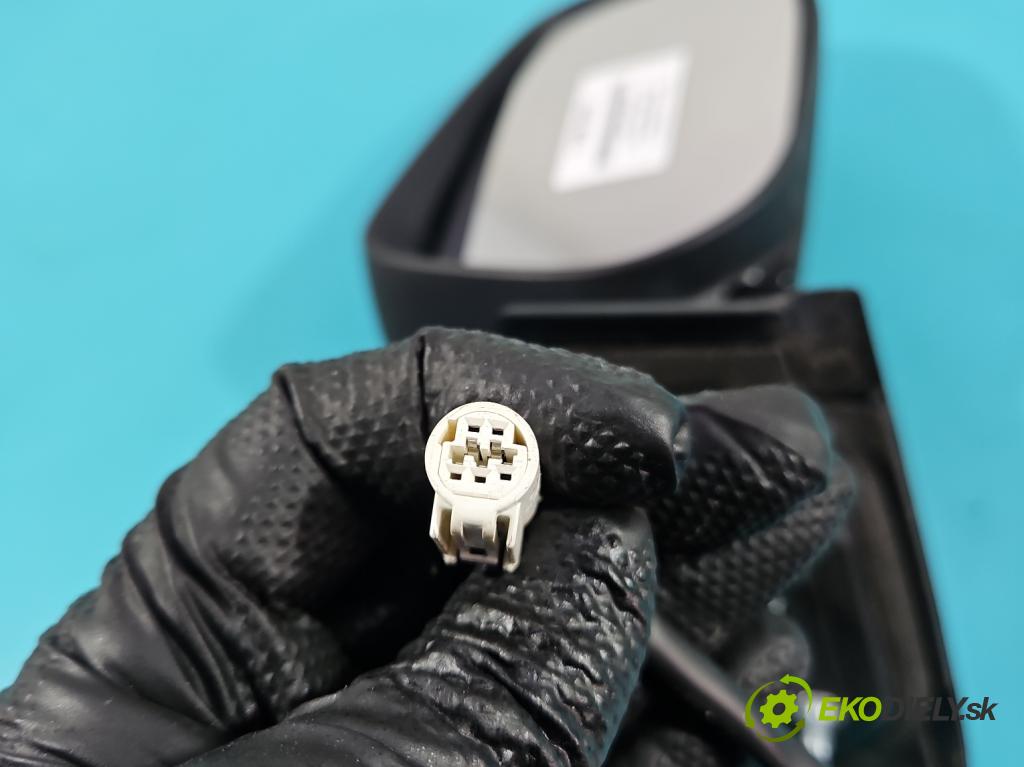 Toyota Yaris II 2005-2011 1.0 vvti 69KM manual 51 kW 998 cm3 3- zrkadlo pravé  (Kľučka dverí ostatné)