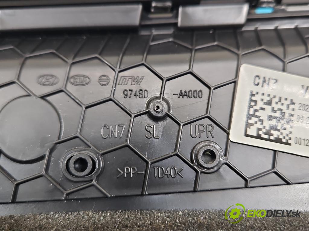 Hyundai Elantra VII 2020- 1.6 16V manual 90.2 kW 1598 cm3 4- Mřížka: kúrenia ostatné 97480-AA000
